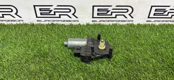 Мотор стеклоподъемника передний для Audi А6 С5