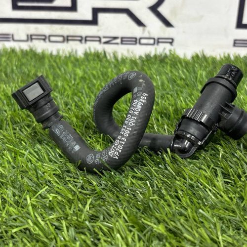 Патрубок вакуумный Mercedes S63 AMG W222