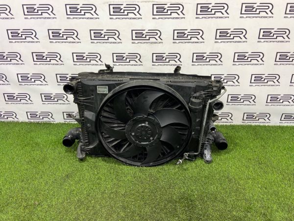 Кассета радиаторов Mercedes Benz CLS C218 рест.