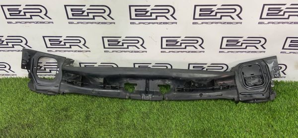 Дефлектор радиатора BMW 7 серия G11/G12