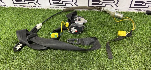 Ремень передний левый Volkswagen Touareg