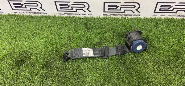 Ремень безопасности Volkswagen Polo