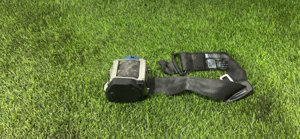 Ремень безопасности VW Polo