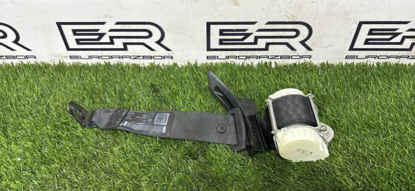 Ремень безопасности Passat [B6]