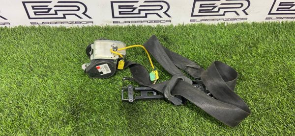 Ремень передний левый Volkswagen Touareg