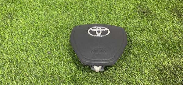 Подушка безопасности в руль Toyota Rav 4