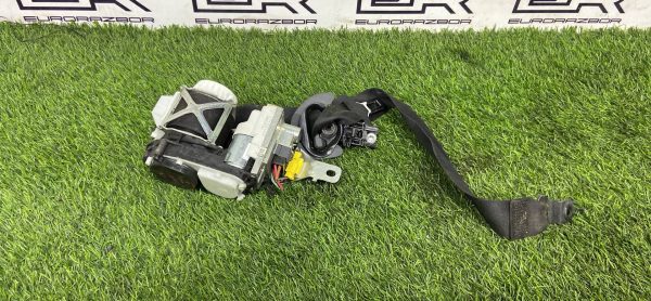 Ремень безопасности правый Mercedes GLE W166