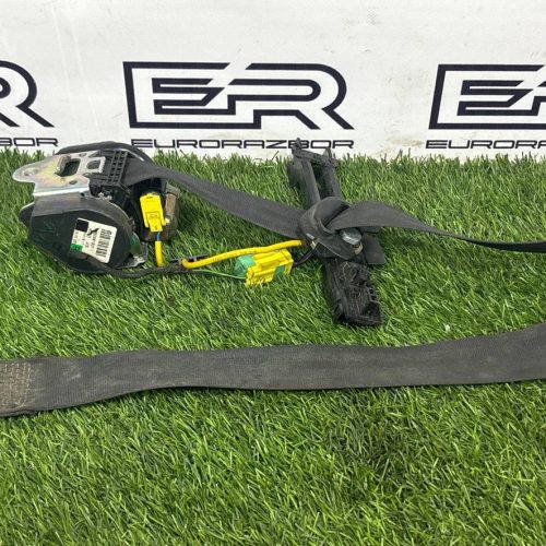 Ремень безопасности Porsche Cayenne