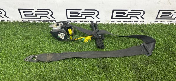 Ремень безопасности Porsche Cayenne