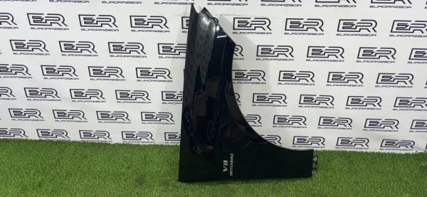 Крыло переднее правое Mercedes Benz M Класс W166