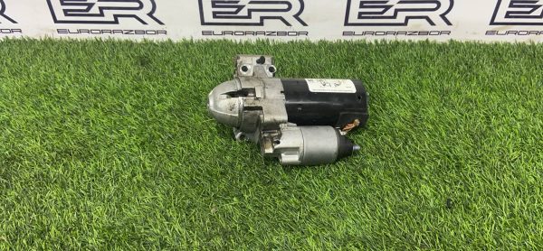 Стартер BMW X5 F15