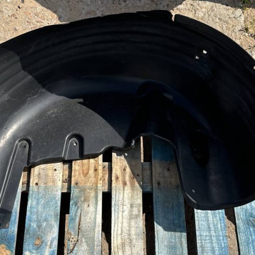 Подкрылок задний левый Mercedes GLE W166