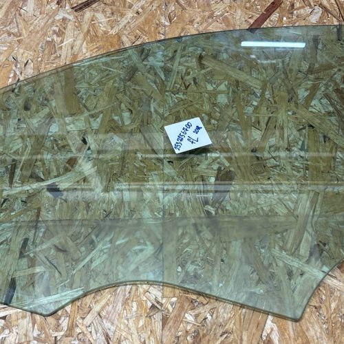 Стеклo двеpи передней левой для Меrcedes Benz GLС Класс X253/C253 2018г.