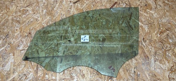 Стекло двери переднее левое Mercedes W166 2017г.