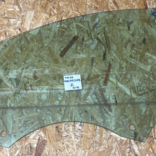 Стекло двери передней левой Porsche Macan 95B 2018г.