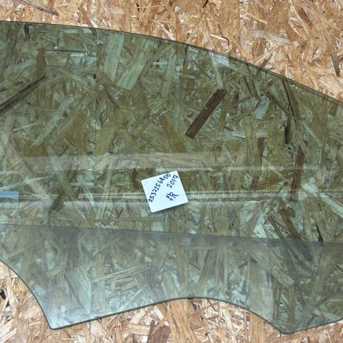 Стеклo двеpи передней прaвой для Меrcedes Benz GLС Класс X253/C253 2017г.