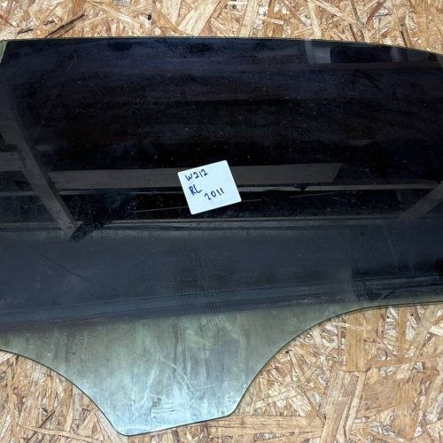 Стекло задней левой двери Mercedes W212 E 212 2011г.