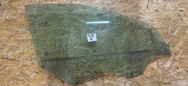 Стекло двери переднее правое Volvo XC90 2017г. не двойное