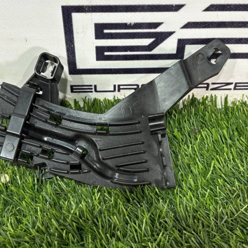 Кронштейн крепления правый Mercedes Benz GLC Класс X253/C253