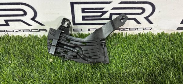 Кронштейн крепления правый Mercedes Benz GLC Класс X253/C253