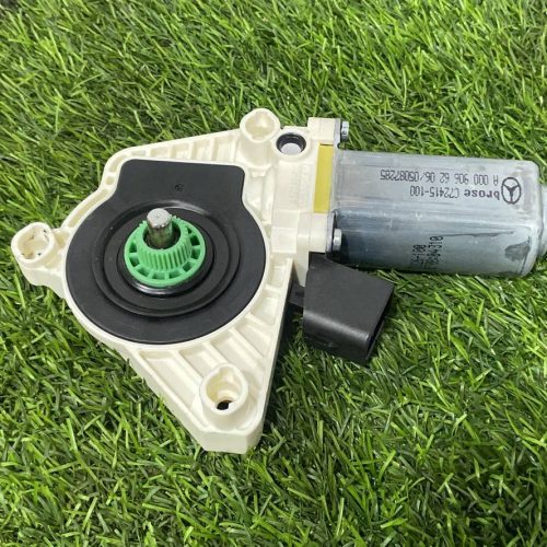 Моторчик стеклоподъёмника Mercedes E С238