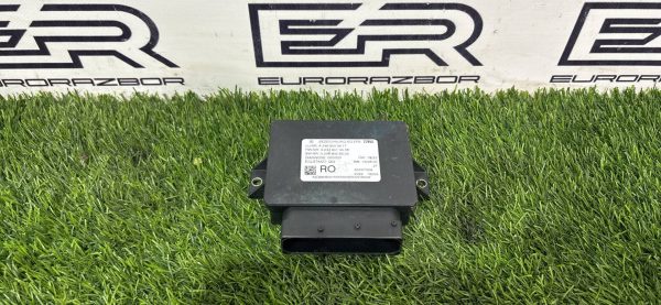 Блок управления ручником Mercedes GLE W166