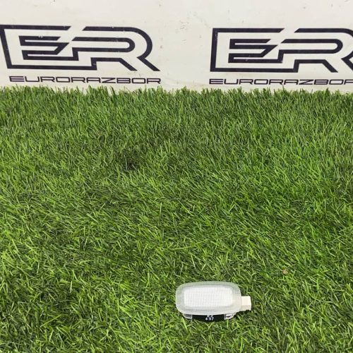 Плафон освещения багажника Mercedes GLC X253