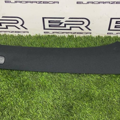 Обшивка стойки передняя правая Mercedes W166 X166