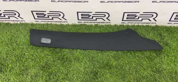 Обшивка стойки передняя правая Mercedes W166 X166