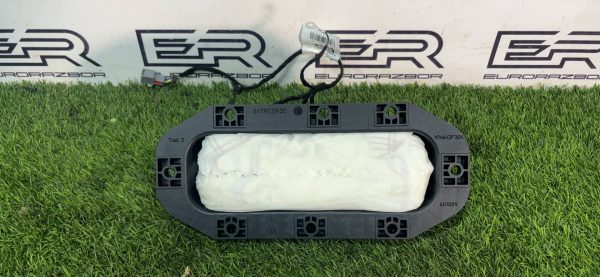 Подушка в торпедо Range Rover L405