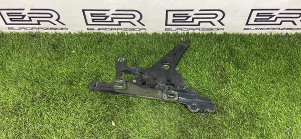 Петля капота левая BMW X5 F15