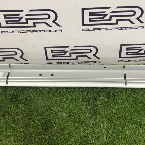 Крепёжная направляющая багажника левая BMW X5 М F85