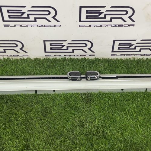 Крепёжная направляющая багажника правая BMW X5 М F85