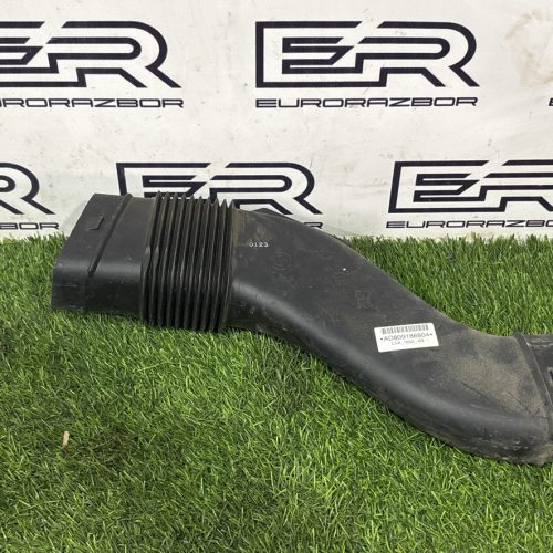 Патрубок воздушного фильтра правый BMW X5 M F85