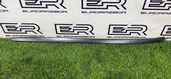 Молдинг лобового стекла правый BMW X5 М F85