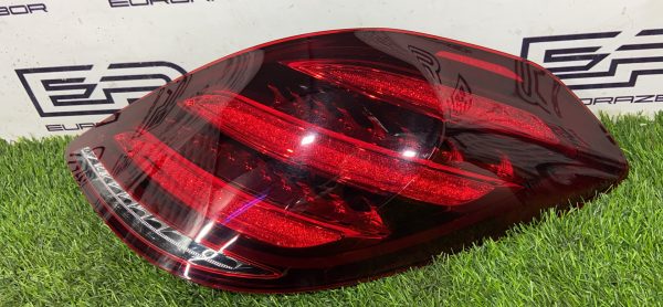 Фонарь задний правый Mercedes S Class W222 рест