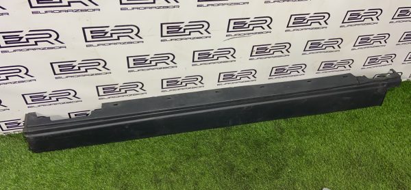 Накладка на порог левый Range Rover L405