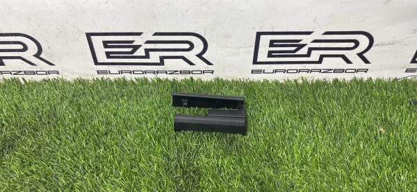 Пластик салазок сиденья BMW X5 М F85