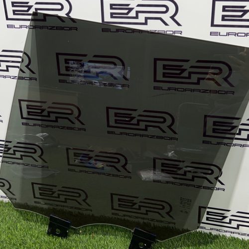 Стекло двери заднее левое Range Rover L405 2018г.