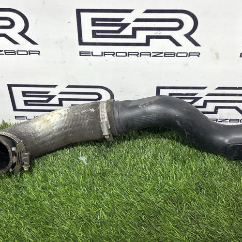 Патрубок интеркулера Range Rover L405