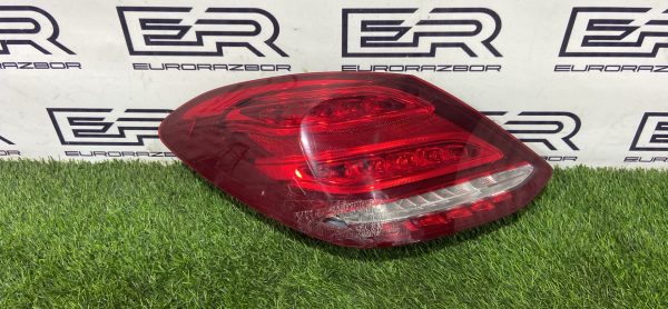 Фонарь задний левый Mercedes С Class W205