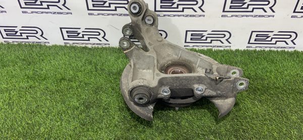 задний правый кулак Range Rover Sport 2 L494