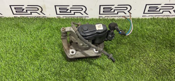 Суппорт задний левый Range Rover Sport 2 L494