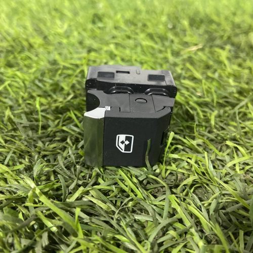 Кнопка стеклоподъемника задняя правая Audi Q8 4M