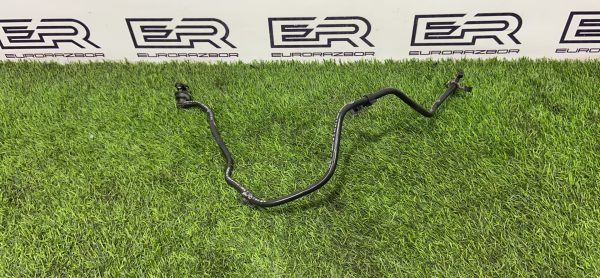 Трубка вакуумная Mercedes М270