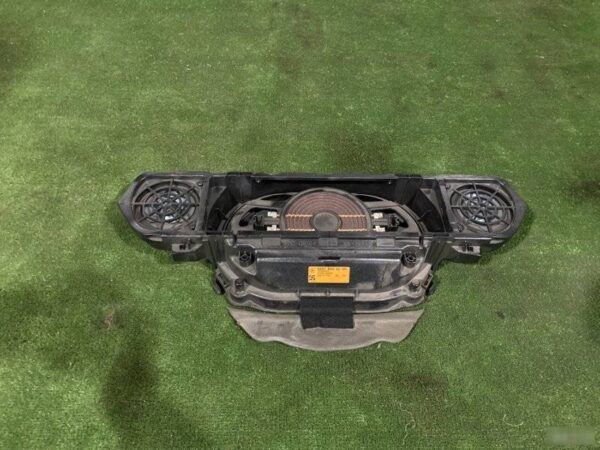 Сабвуфер Mercedes Benz S W221 (2005 2009)