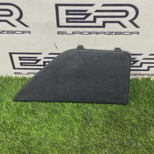 Обшивка багажника левая Kia Sorento