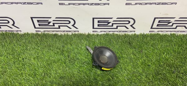 Динамик в торпедо Jaguar F Pace Х761 Velar l560