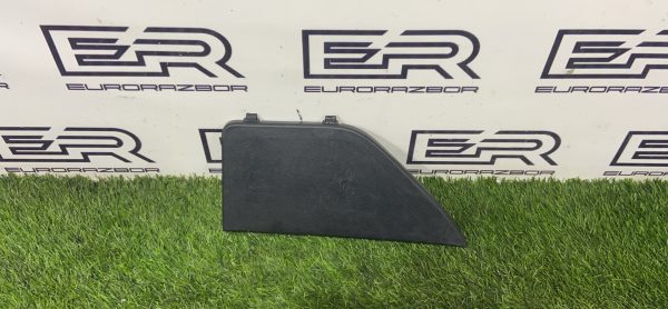 Обшивка багажника правая Kia Sorento