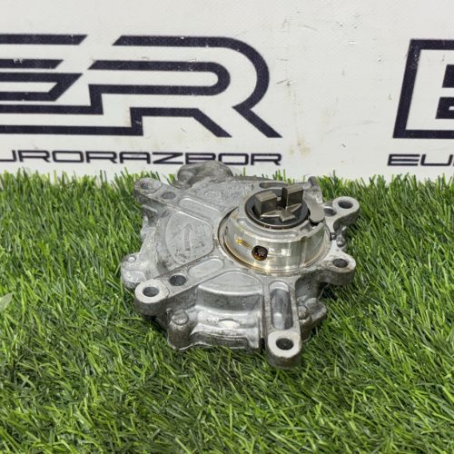 Насос вакуумный m276 Mercedes W212